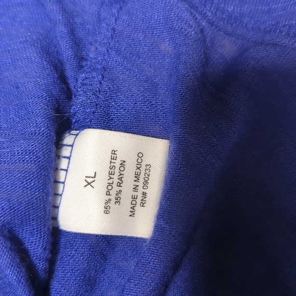 V-NECK periwinkle colored tee with silver mini-stud embellishment on front. - Picture 3 of 4
